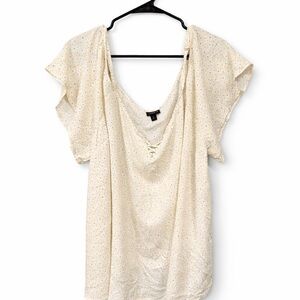 Torrid Cream Floral Drape Neck Blouse Size 4